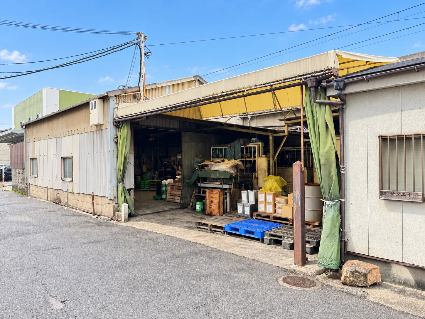 株式会社サンエイの工場外観